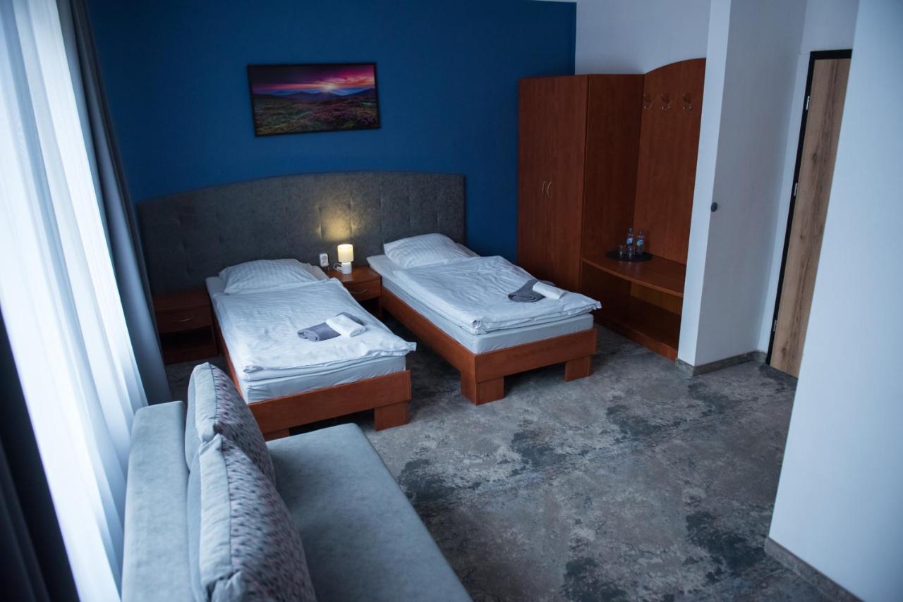 Hotel Paradiso Suchedniow Luaran gambar
