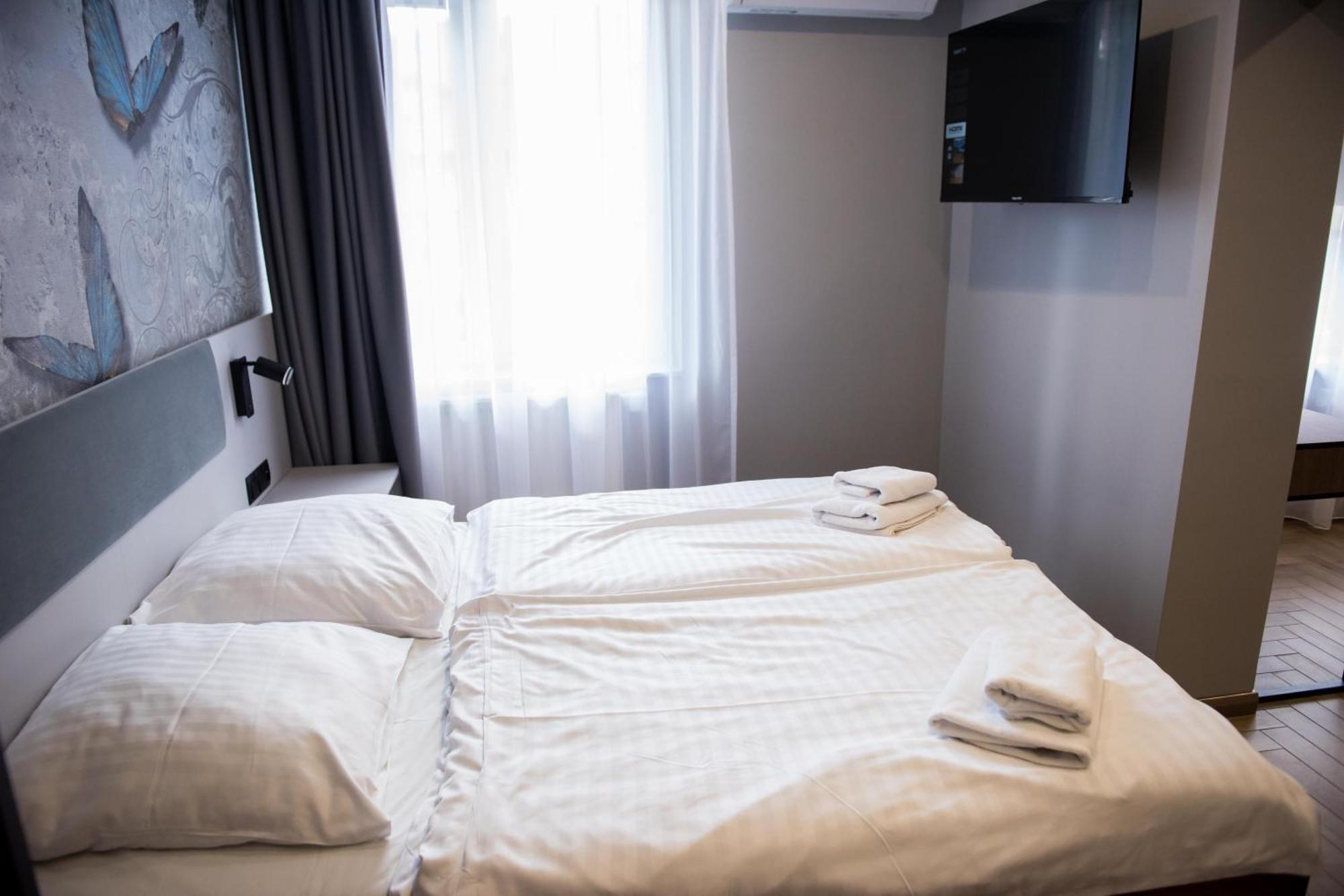 Hotel Paradiso Suchedniow Luaran gambar