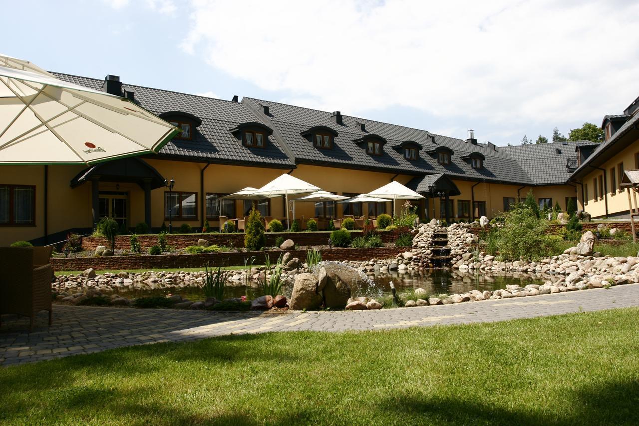 Hotel Paradiso Suchedniow Luaran gambar