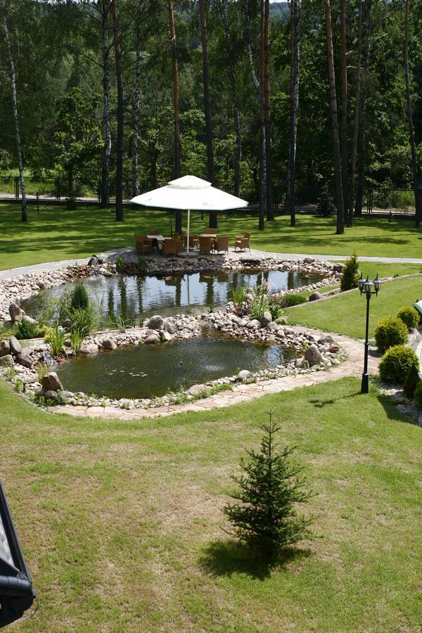Hotel Paradiso Suchedniow Luaran gambar